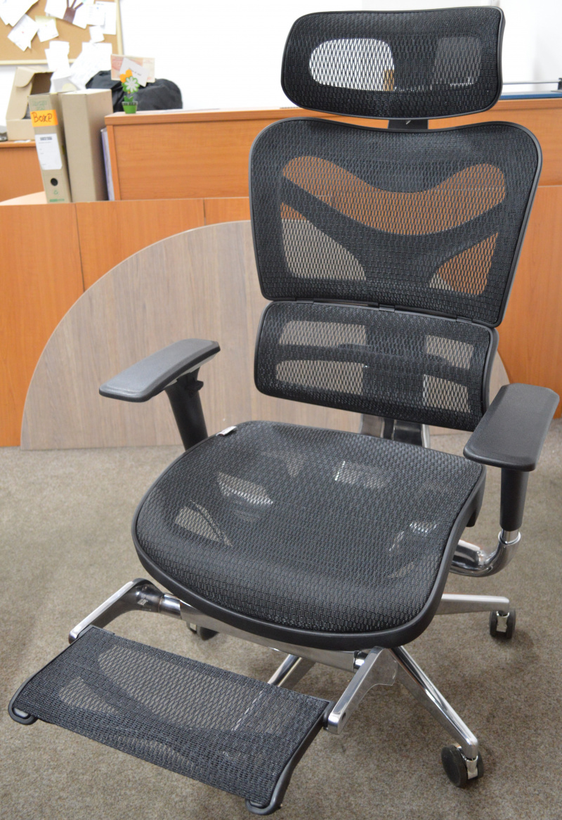 kancelářská židle ARIES JNS-701L s integrovanou podnožkou, černá W-11_