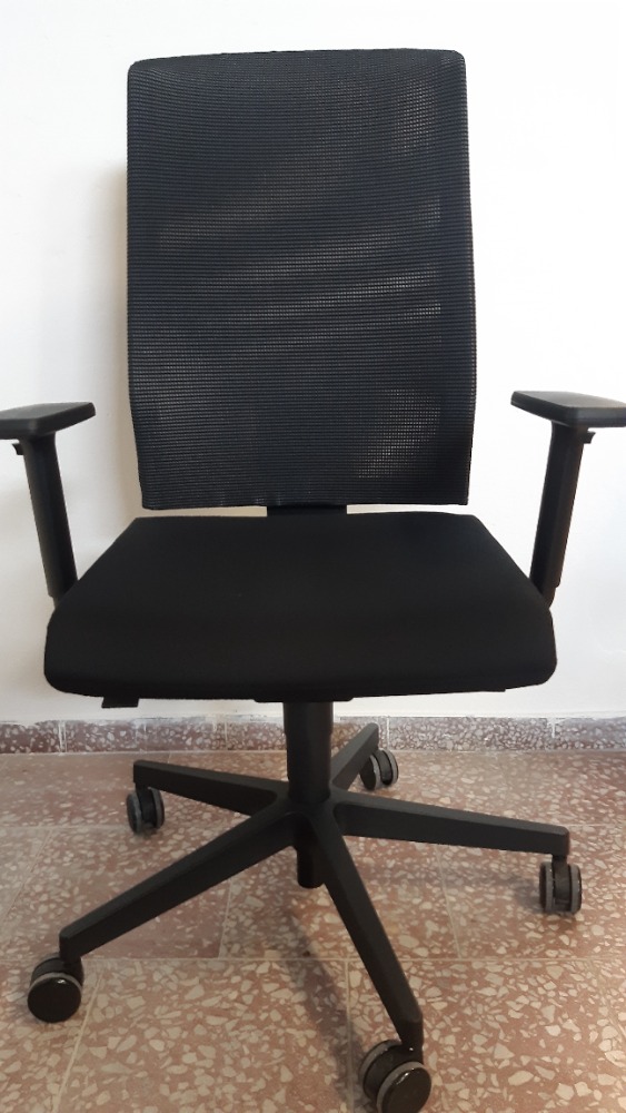 židle ZETA 363-SYS, černá, vzorový kus Rožnov