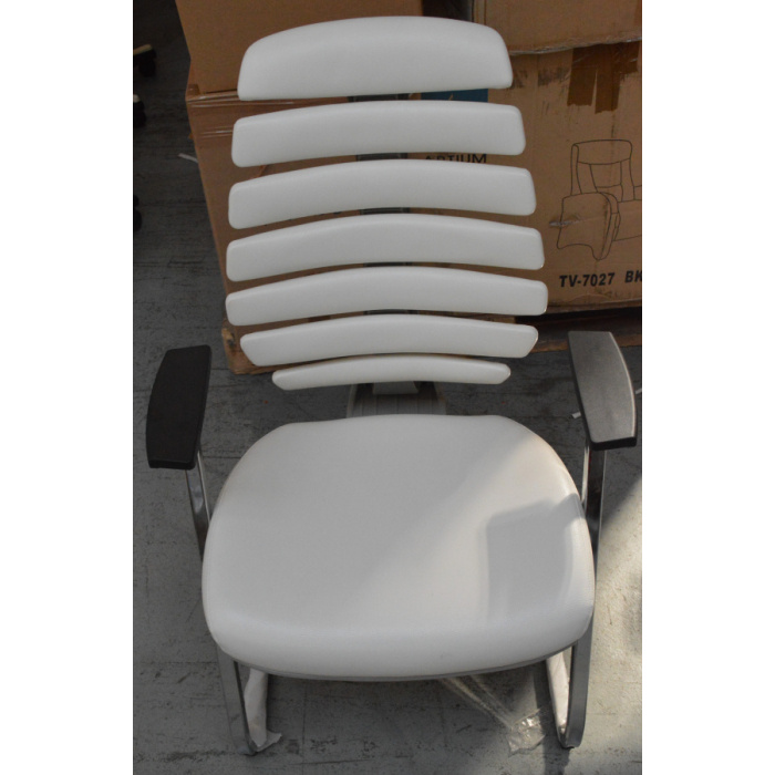 jednací židle FISH BONES MEETING šedý plast bílá koženka PU480329 č.AOJ471